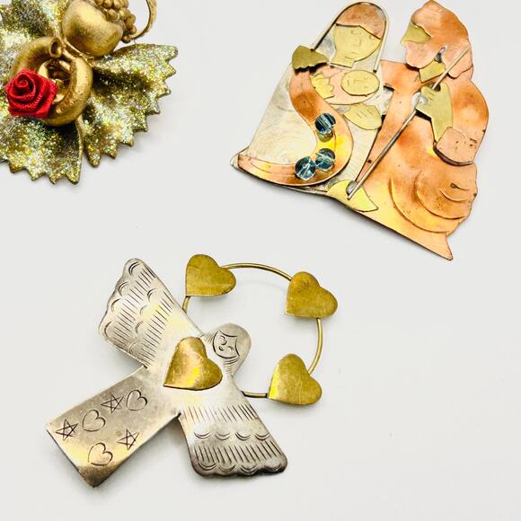 Lot of 8 Vintage Christmas and Christian Gold Jewelry Pieces - Picture 4 of 9